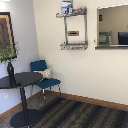 Airport Lodge Waukesha Zewnętrze zdjęcie